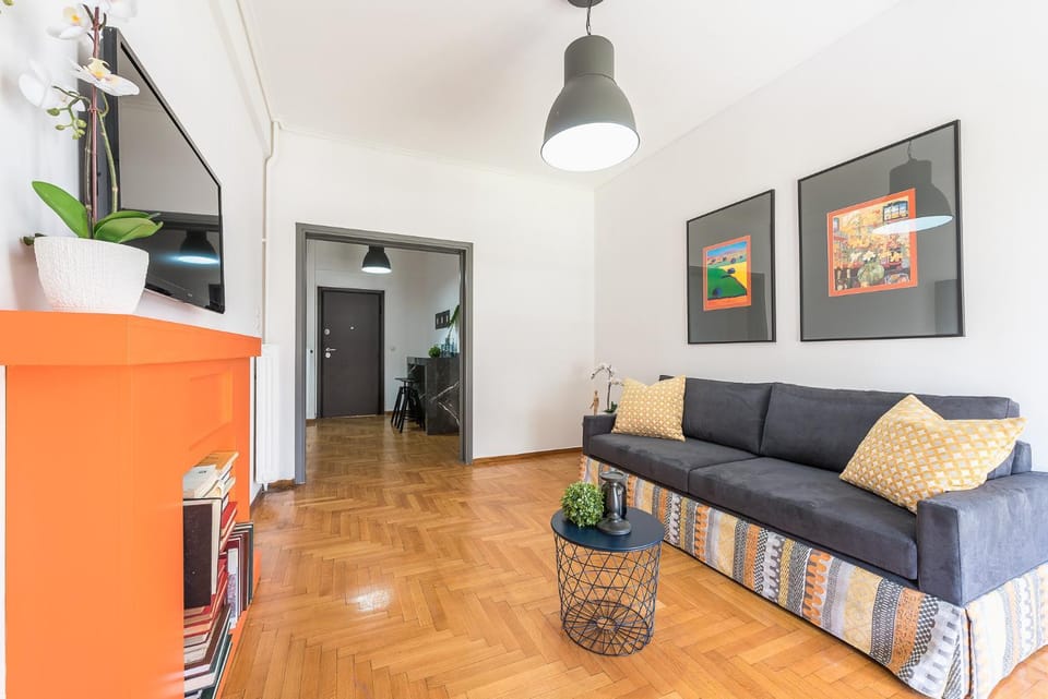 Communal lounge/ TV room, Living room