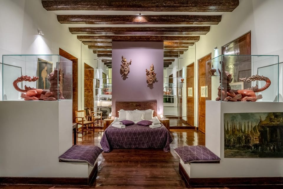 Bed, Decorative detail, Bedroom