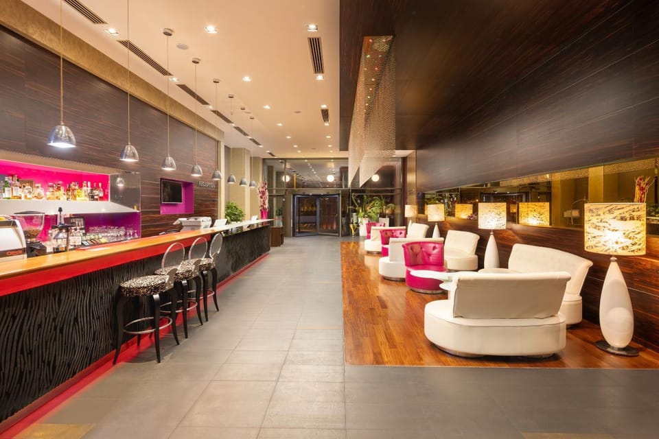 Lounge or bar