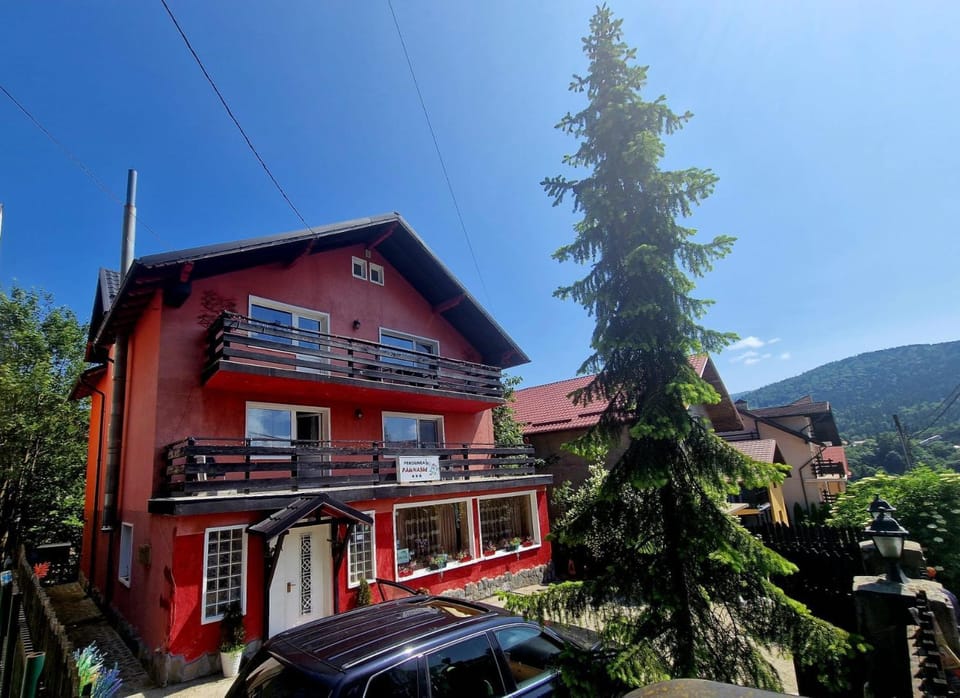 Property building, Parking