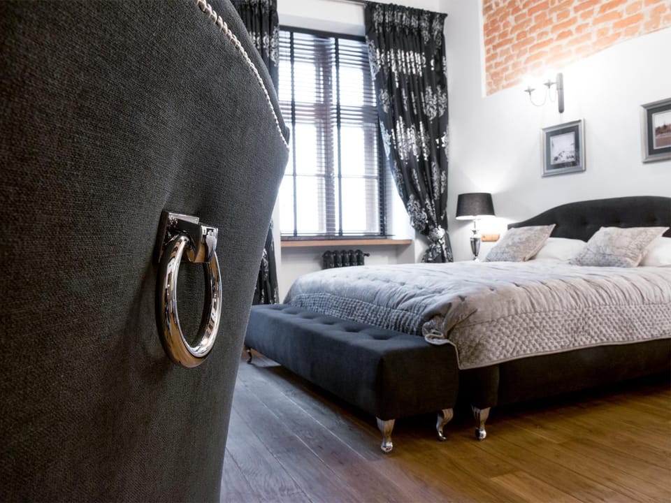 Bed, Decorative detail, Bedroom