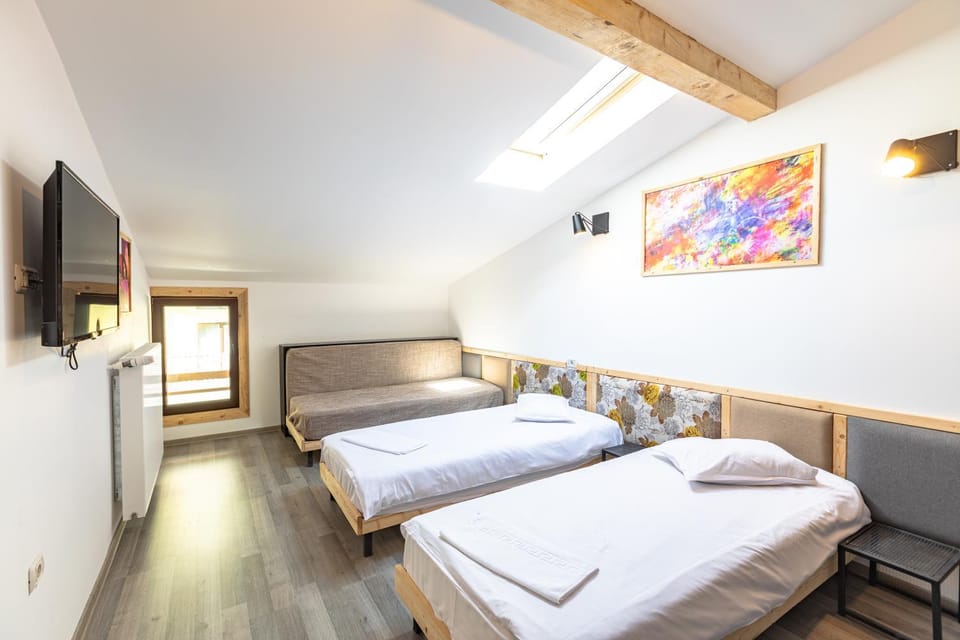 Ezio House Bed and Breakfast in Brasov