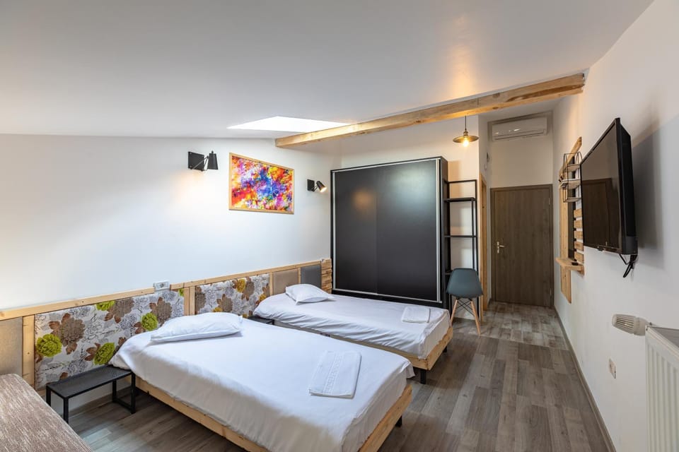 Ezio House Bed and Breakfast in Brasov