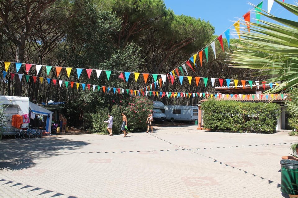 Village Camping Hawaii Campground/ 
RV Resort in Tuscany
