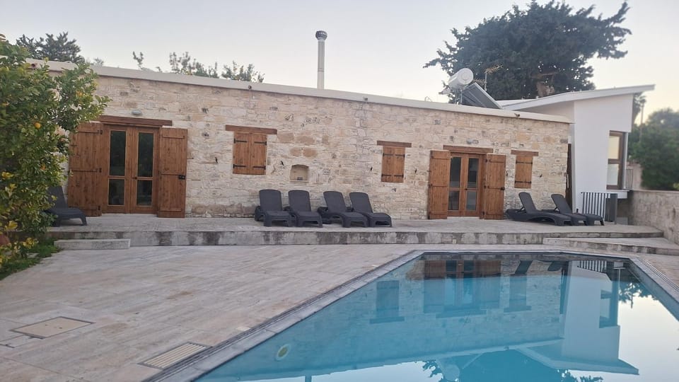 Kaizer Agrotourism Country House in Paphos District