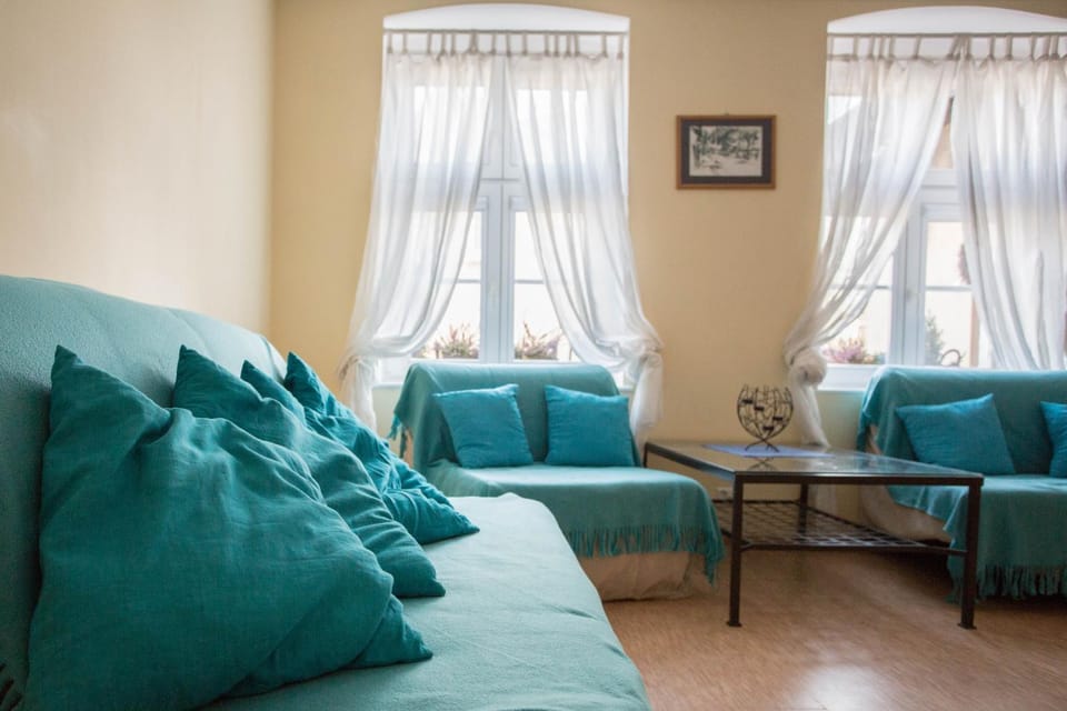 Living room, Bedroom