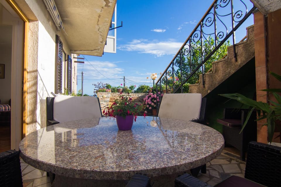 Natural landscape, Balcony/Terrace