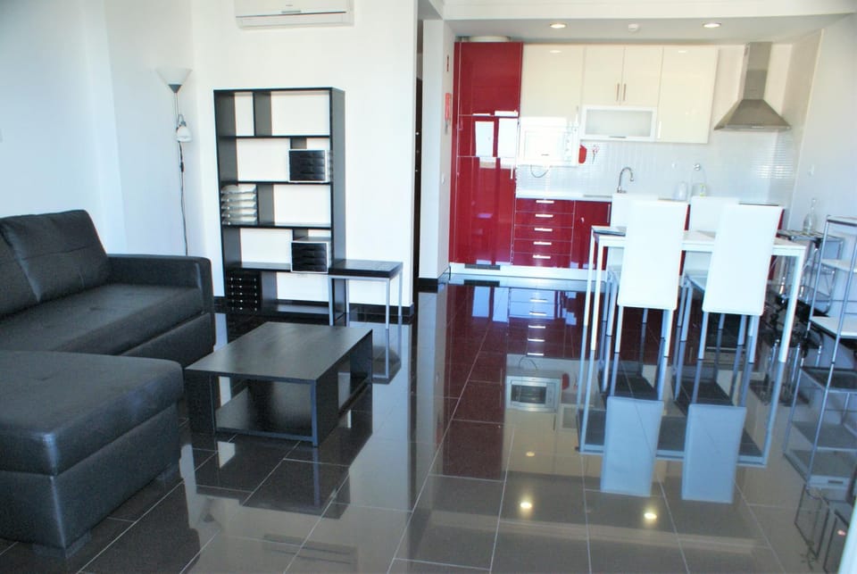 Kitchen or kitchenette, Living room, Dining area