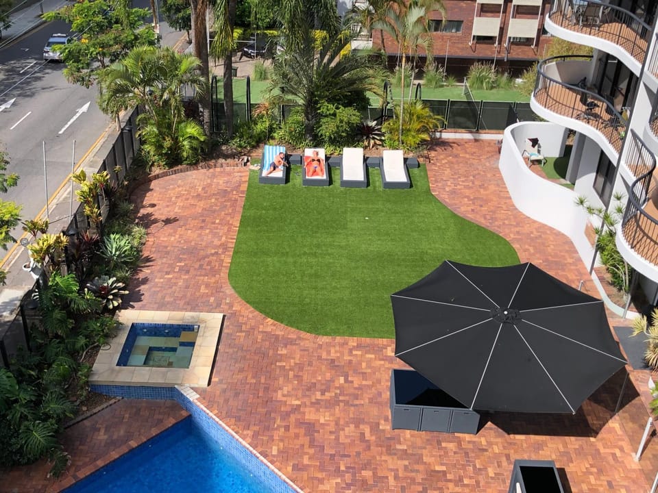 Garden, Hot Tub, Swimming pool