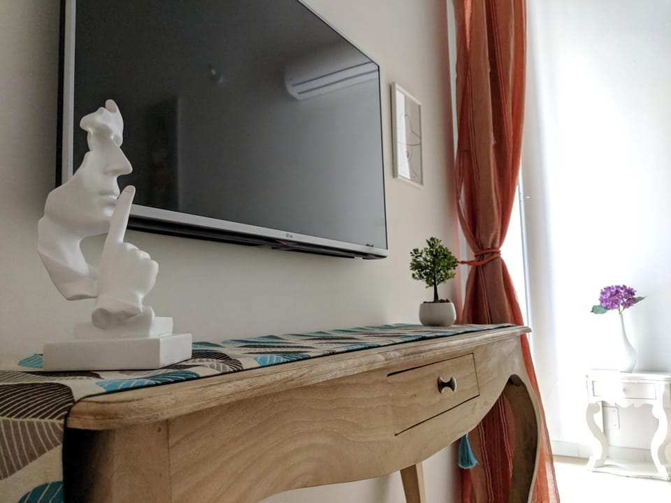 TV and multimedia