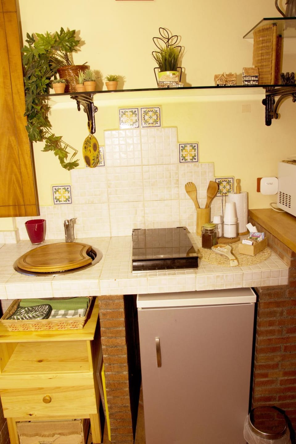 Coffee/tea facilities, Kitchen or kitchenette