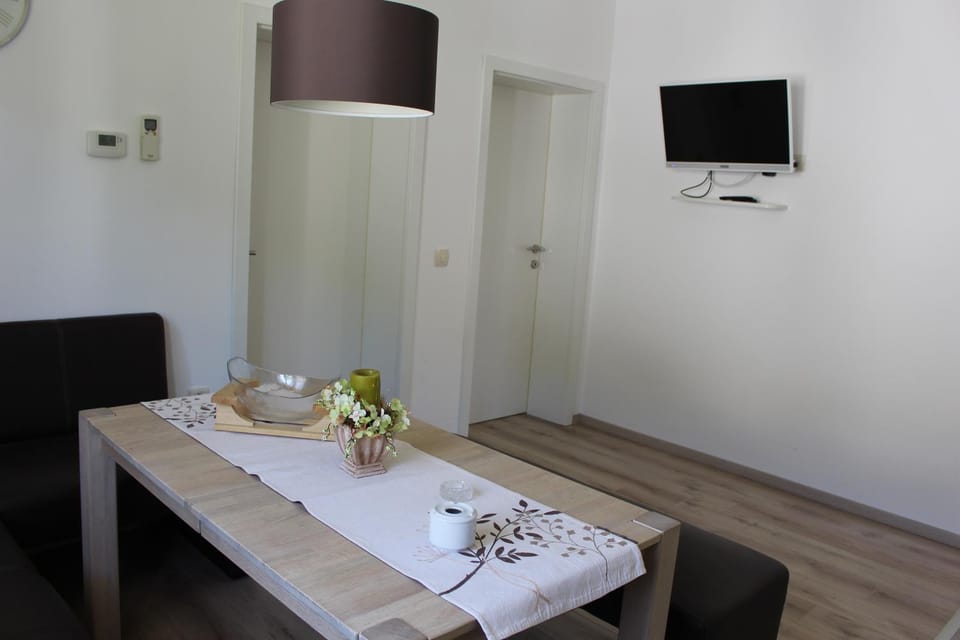 Apartment Aleksandar Apartment in Primorje-Gorski Kotar County