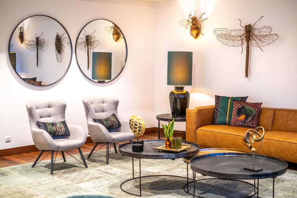 Lounge or bar