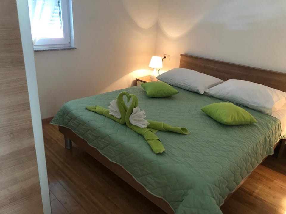 Apartmani Ružica Apartment in Makarska