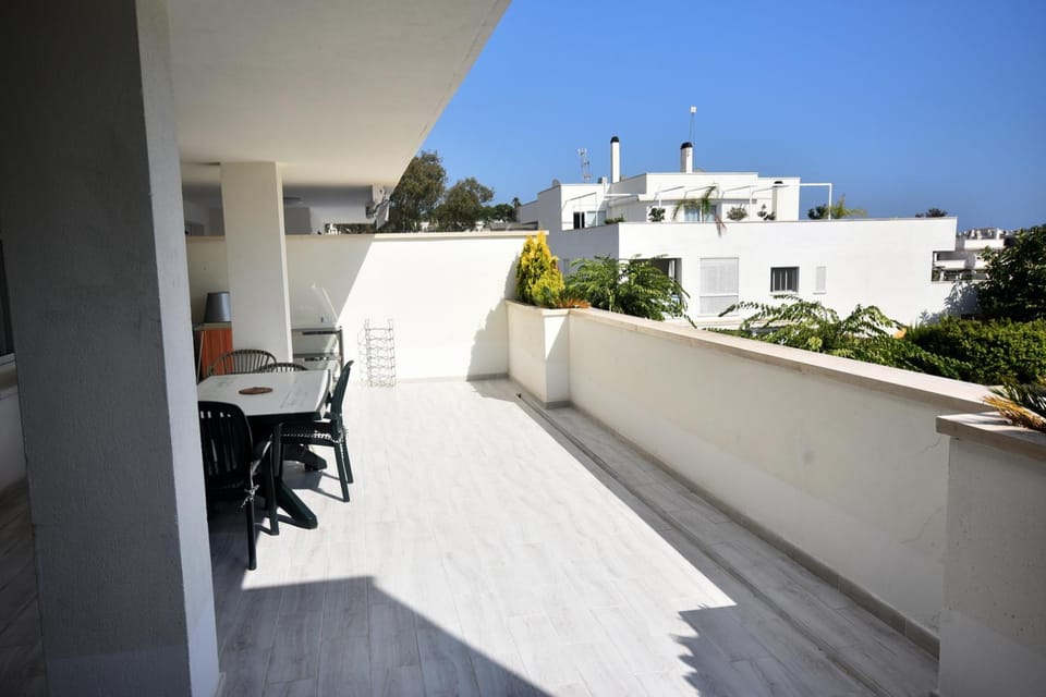 Balcony/Terrace, Dining area