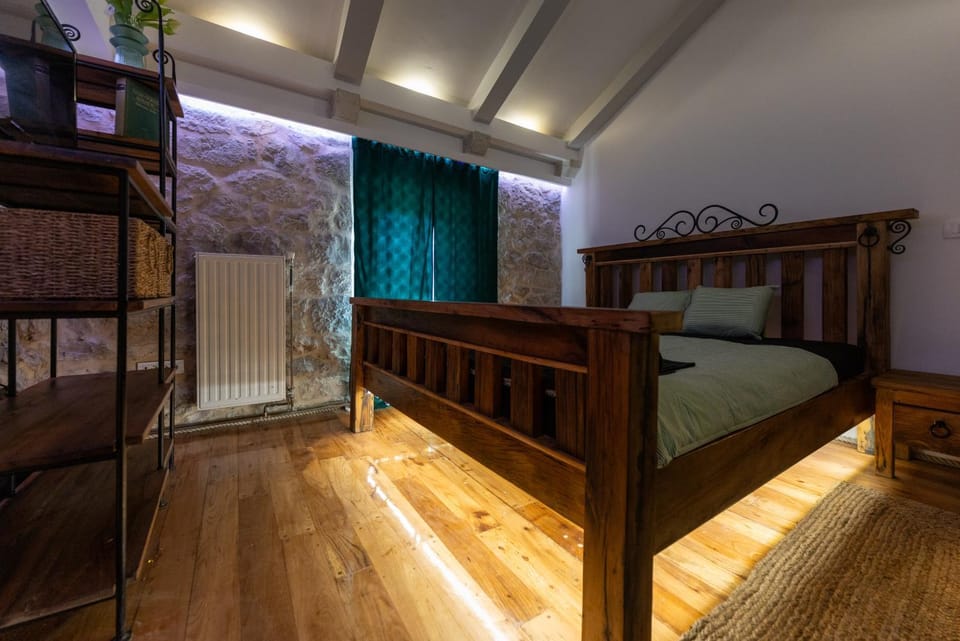 Holiday Home Vrata Biokova Chalet in Tučepi