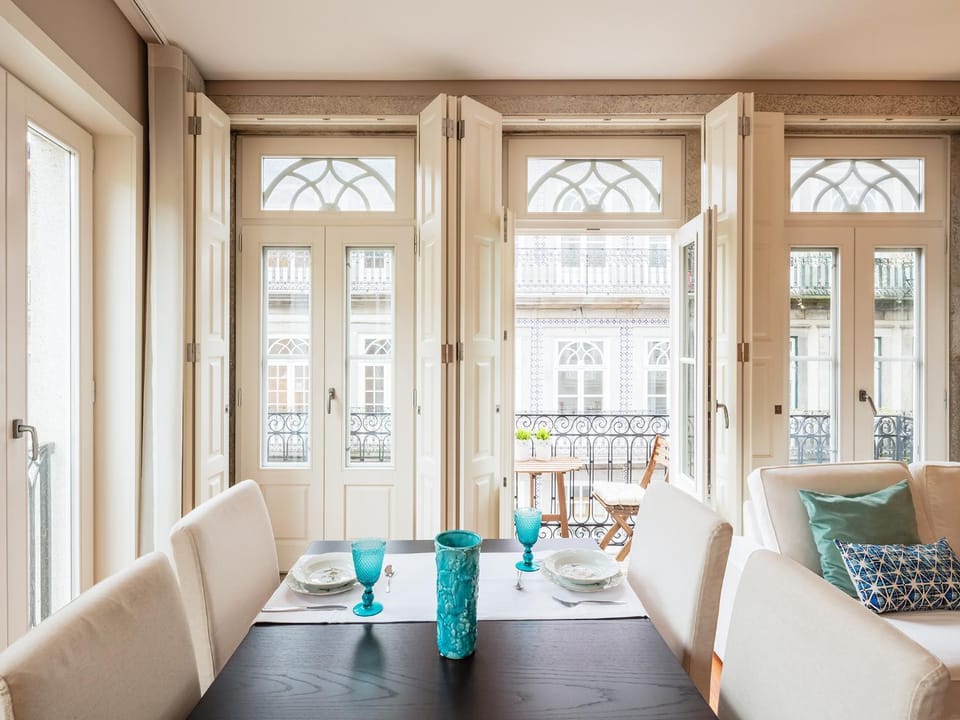 Balcony/Terrace, Living room, Seating area, Dining area
