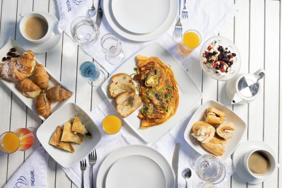 Breakfast, Breakfast