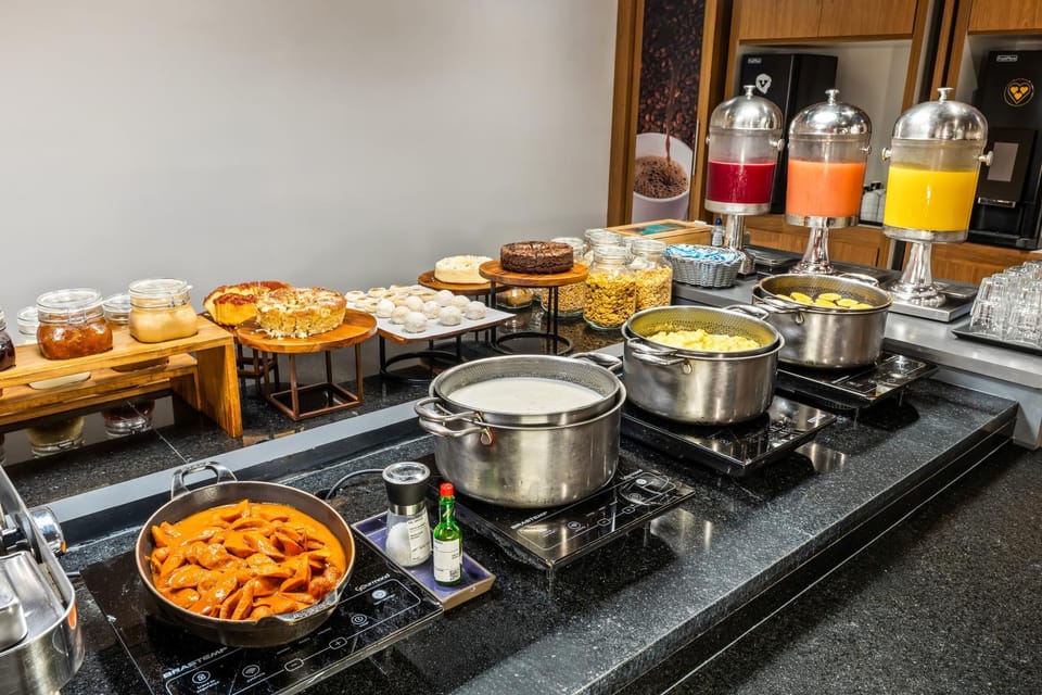 Food and drinks, Breakfast, Buffet breakfast