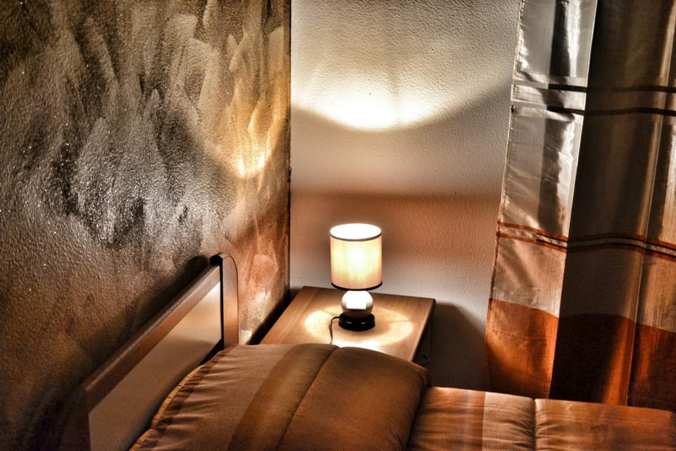 Decorative detail, Bedroom