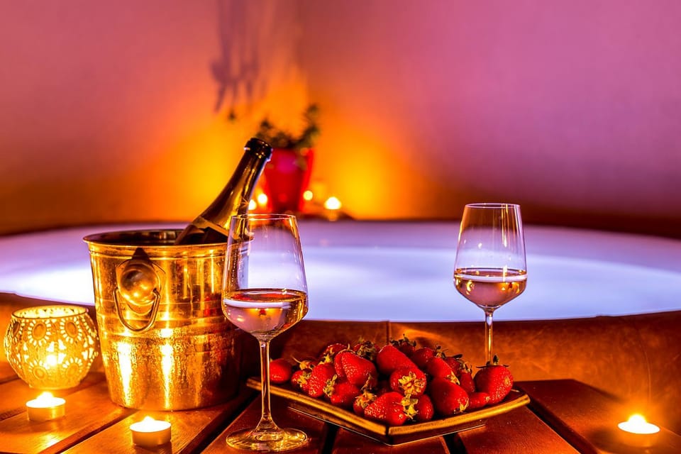 Hot Tub, Alcoholic drinks