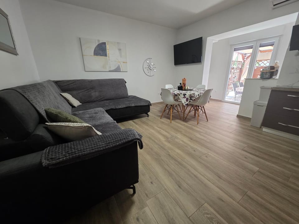 Dorothy Apartment Apartment in Pula