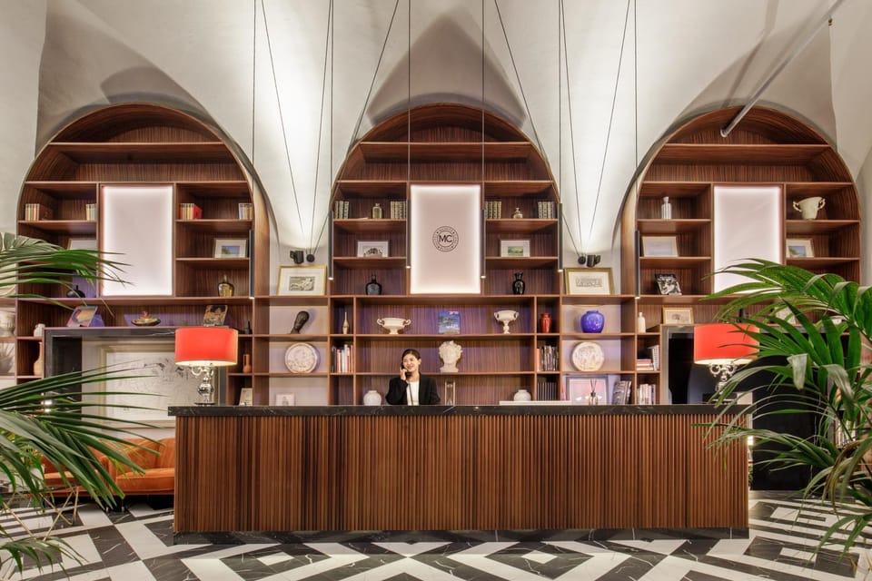 Lobby or reception, Decorative detail, furniture