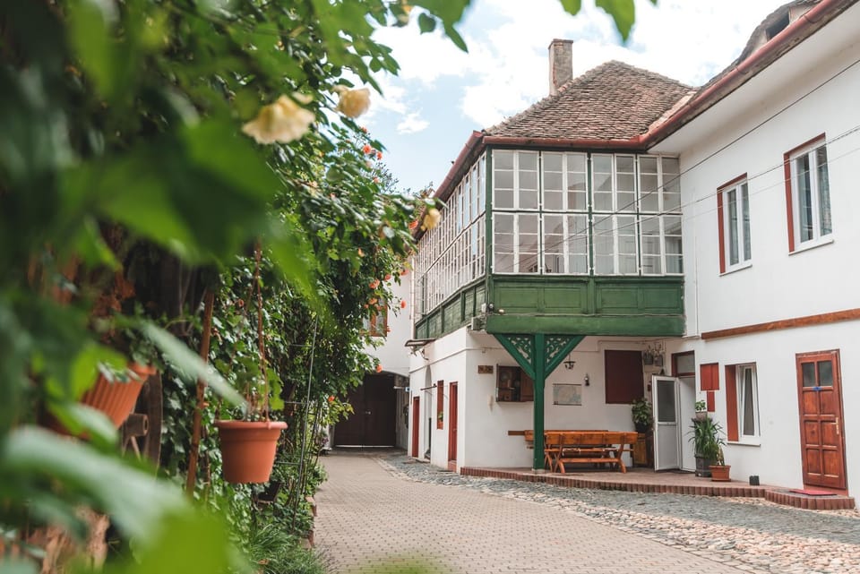 Guesthouse Casa Baciu Bed and Breakfast in Sibiu