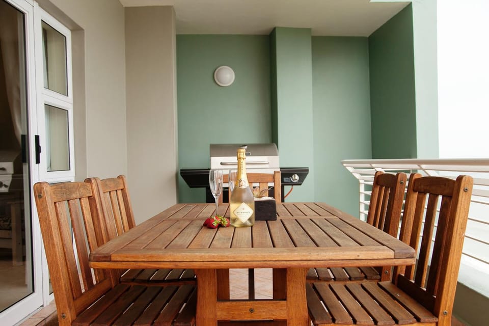 BBQ facilities, Balcony/Terrace, Dining area