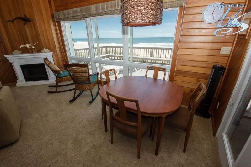 Patio, TV and multimedia, Balcony/Terrace, Living room, Seating area, Sea view