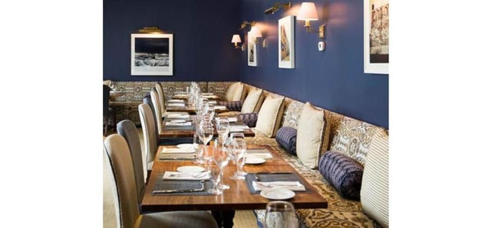 Restaurant/places to eat, Kitchen or kitchenette