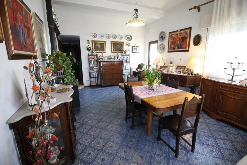 Lounge or bar