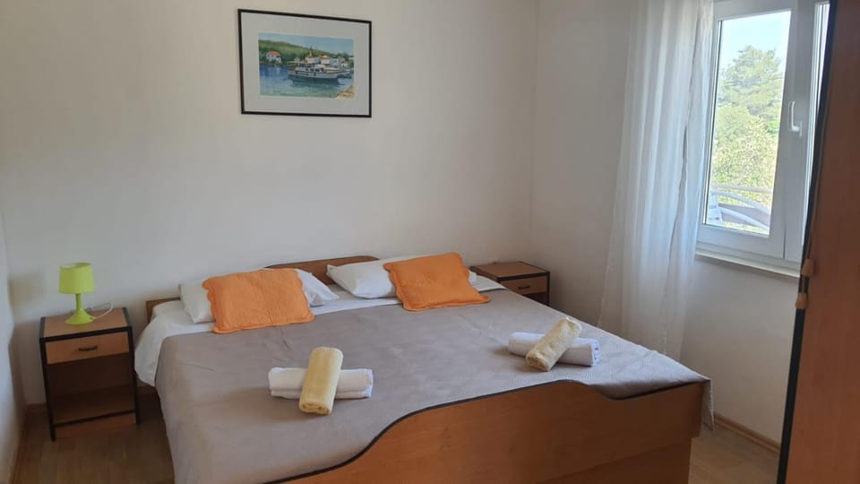 Bed, Bedroom, wardrobe