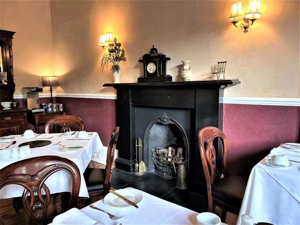 Restaurant/places to eat