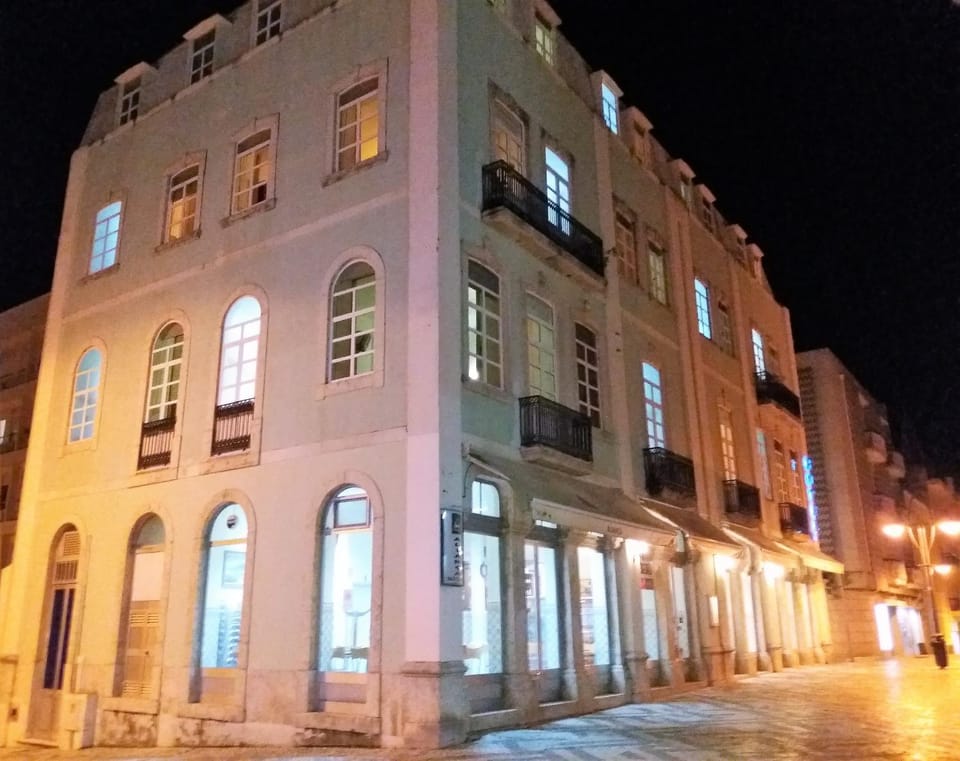 Facade/entrance, Off site, Night