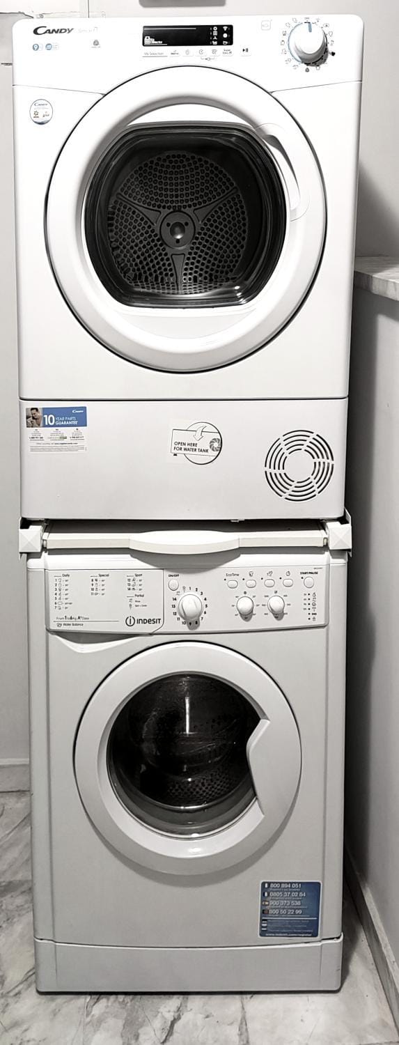 Area and facilities, laundry, washing machine, dryer