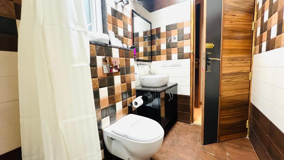 Toilet, Bathroom