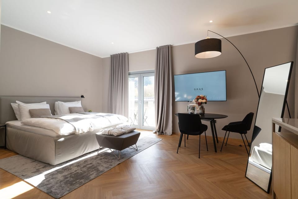 Sauna, Living room, Seating area, Bedroom