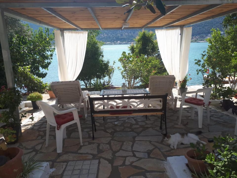 Geni Bay Apartment in Lefkada, Lefkada Municipality, Greece
