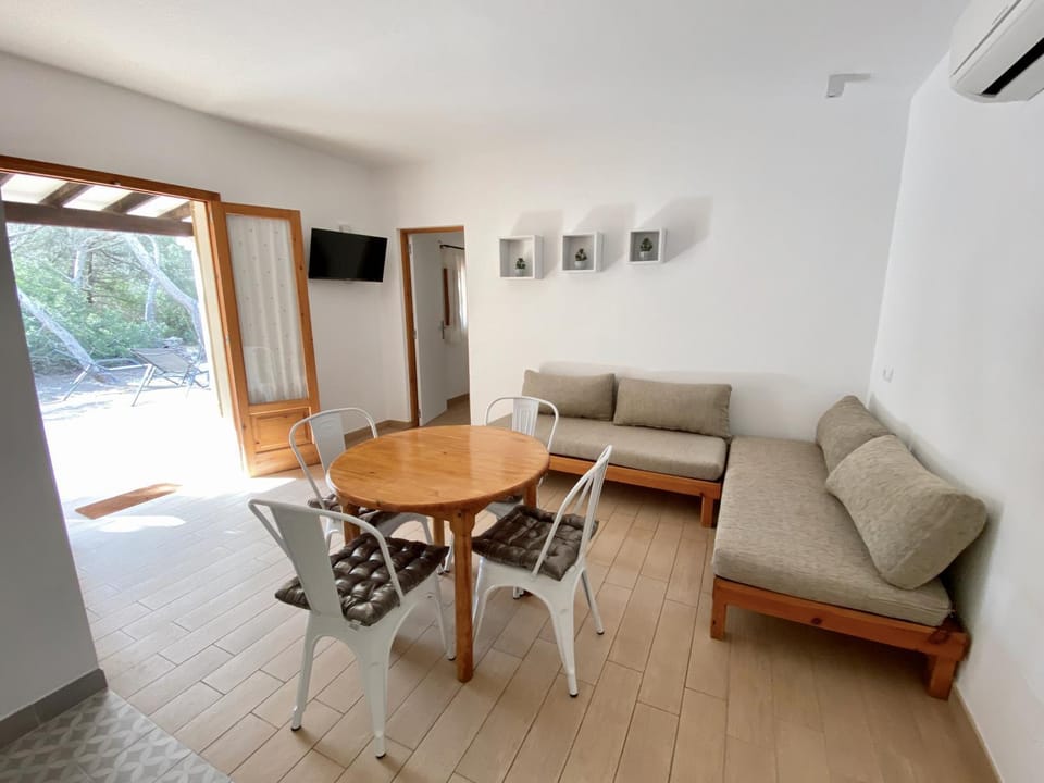 Living room, Diving