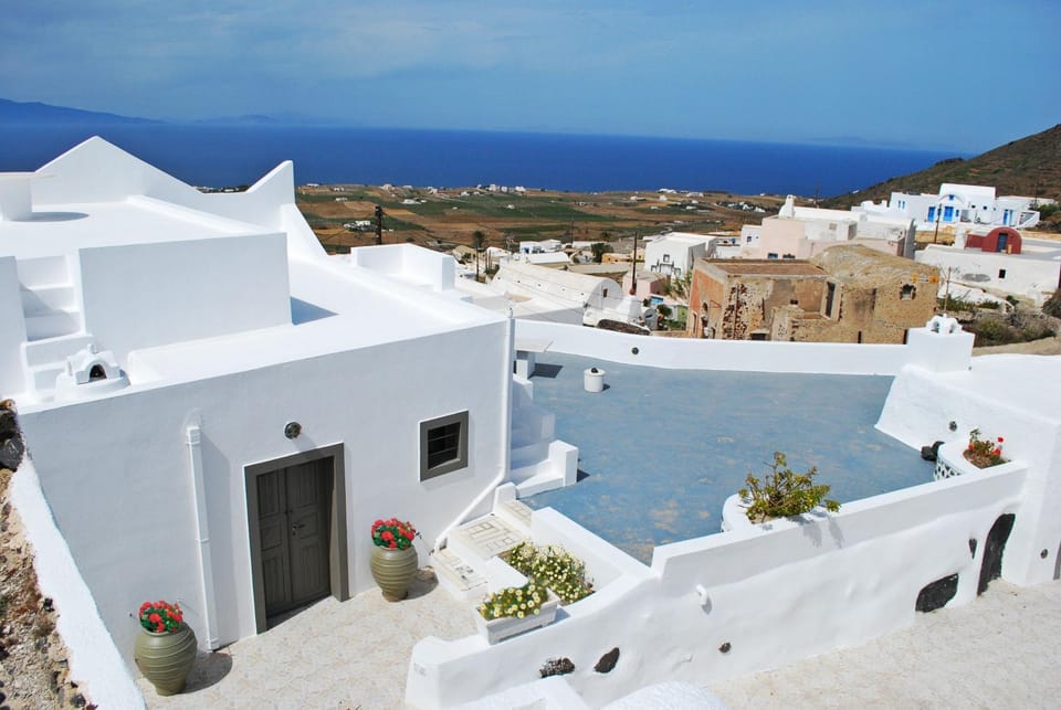 Facade/entrance, Day, Bird's eye view, Summer, Balcony/Terrace, On site, City view, Garden view, Sea view