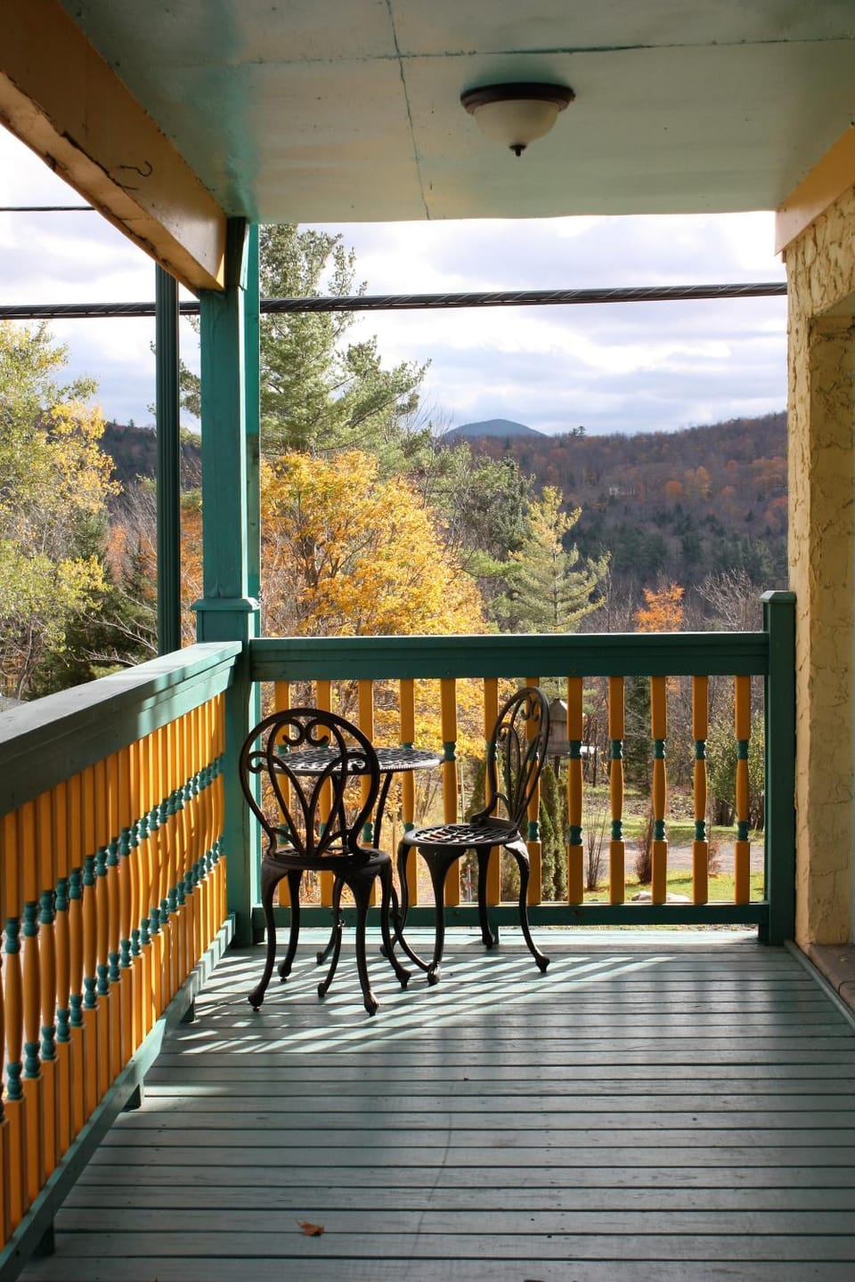 Balcony/Terrace, Mountain view