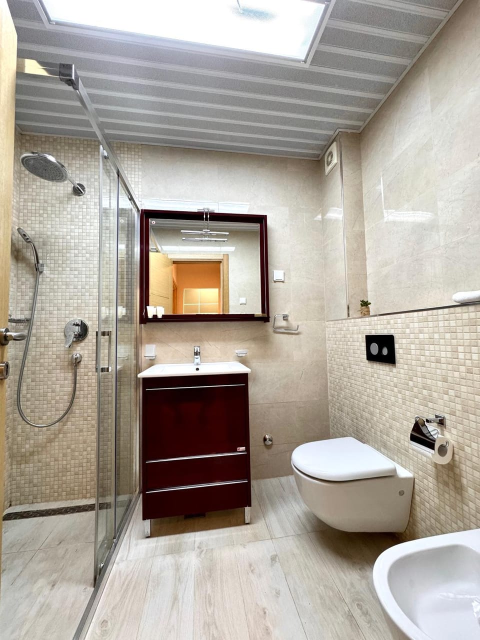 Vujanović Apartments Apartment in Budva Municipality