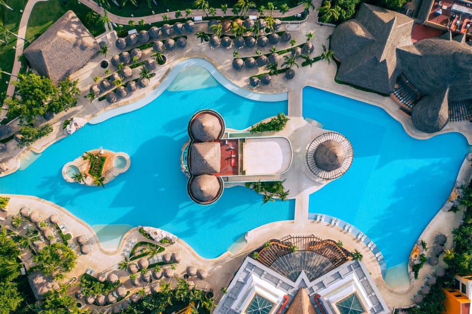 Day, Pool view, Swimming pool