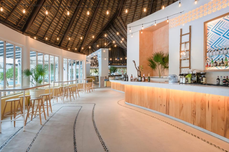 Lounge or bar