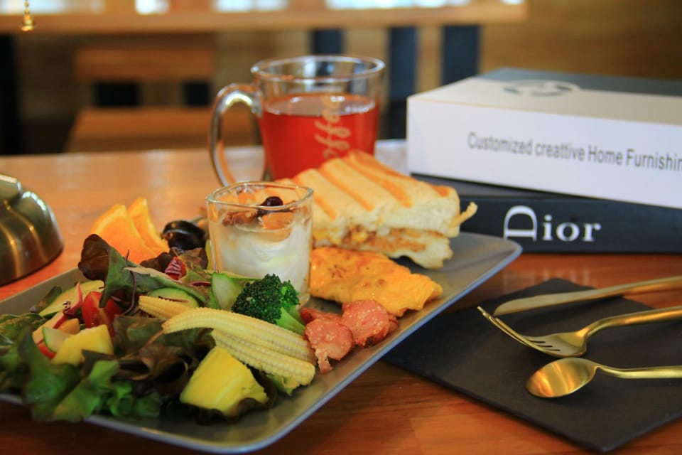 Food, Continental breakfast, American breakfast, Lunch, Dinner, Drinks, Non alcoholic drinks