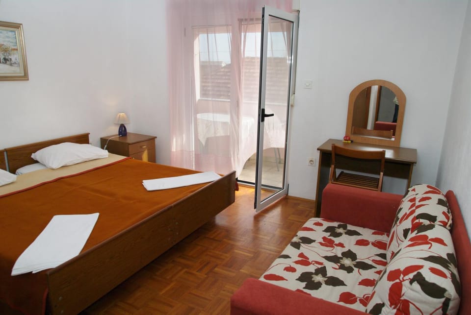 Apartments Mario Apartment in Zadar County