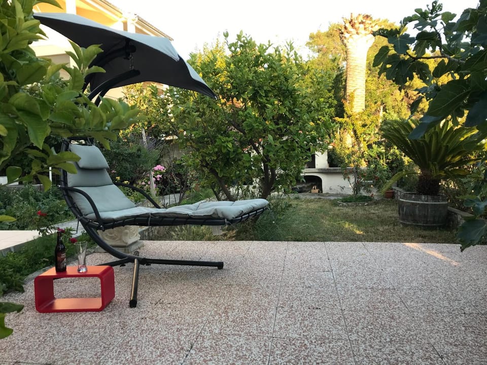 Balcony/Terrace, Garden view