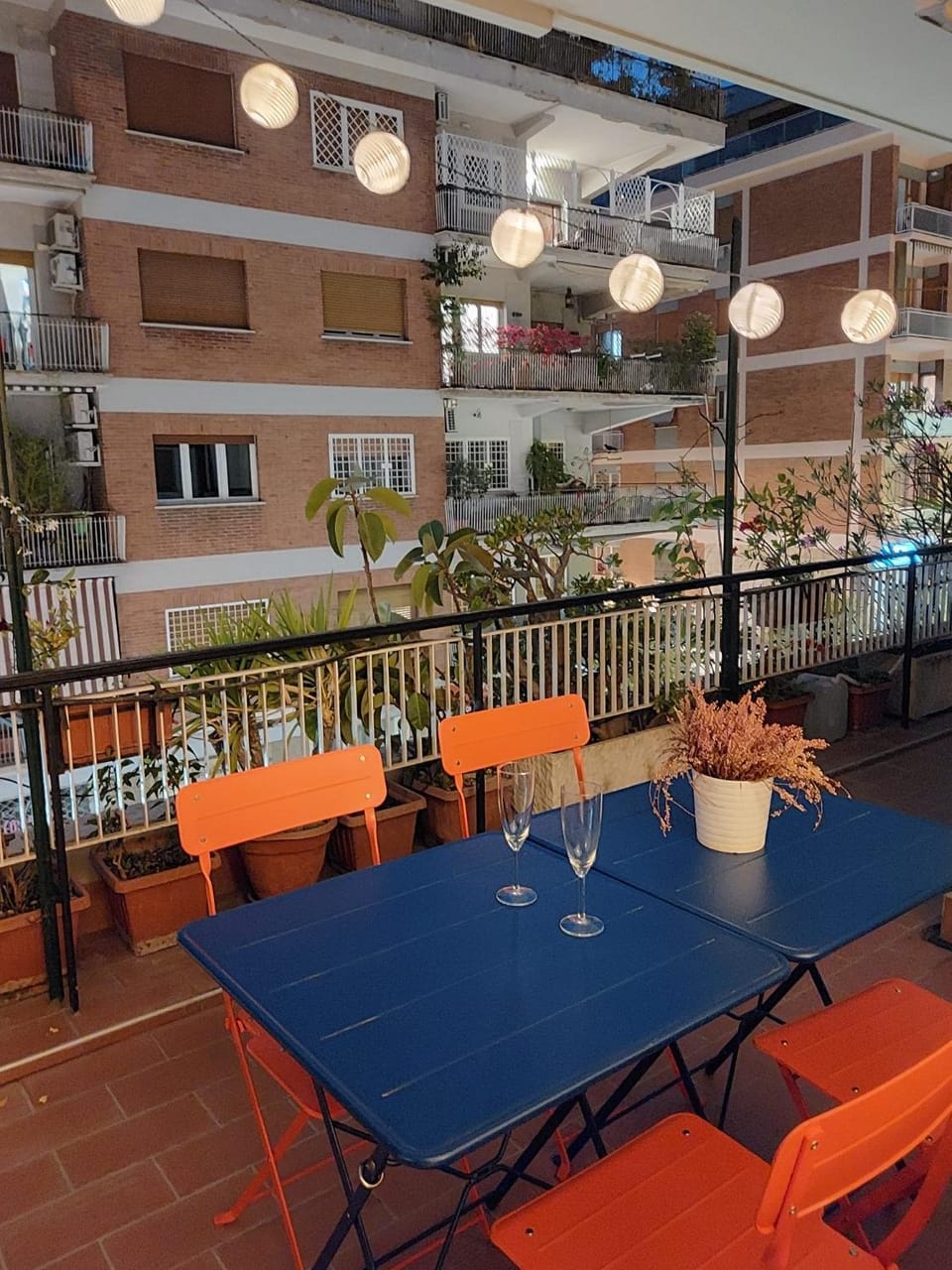 Vatican De Carolis Terrace Apartment in Rome