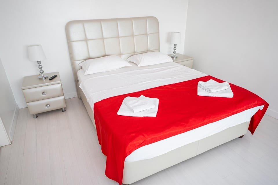 Panorama Suite Apartment in Romania